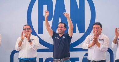 Mauricio Vila da su respaldo a Víctor Hugo Lozano en Kanasín