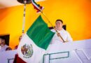 ¡Viva México! ¡Viva Kanasín! Edwin Bojórquez da el tradicional Grito de Independencia