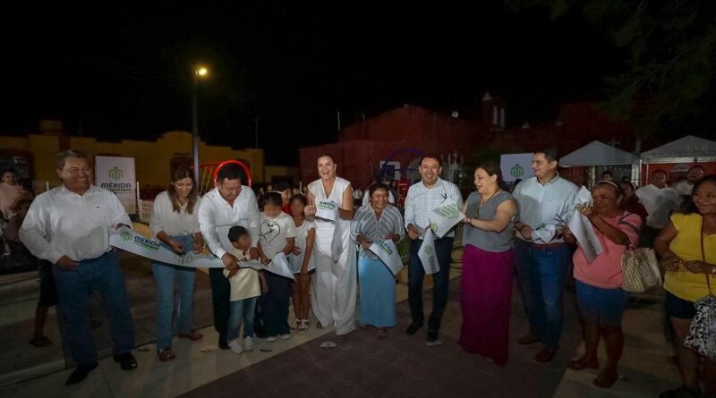 Cecilia Patrón entrega el parque remodelado en Chablekal