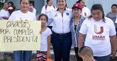 Kenia Walldina da el banderazo de pavimentación de calles en ACIM 1