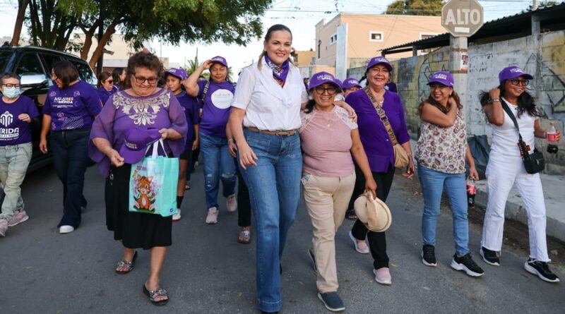 Conmemora Cecilia Patrón el 8M y reafirma el compromiso del Ayuntamiento para que las mujeres ejerzan todos sus derechos