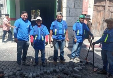 Avanza la rehabilitación de adoquines en emblemática zona de Mérida