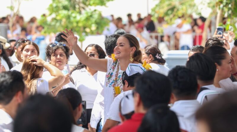 Cecilia Patrón asiste a la inauguración del Hospital “Agustín O’Horán» en el sur de Mérida
