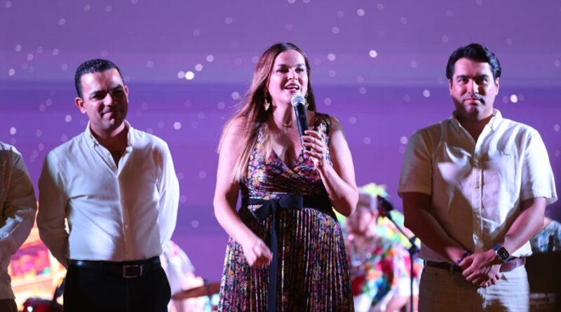 Agradece Cecilia Patrón a toda la gente que disfrutó la Noche Blanca