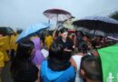 Cecilia Patrón recorre asentamientos del sur de Mérida tras otro día de intensa lluvia