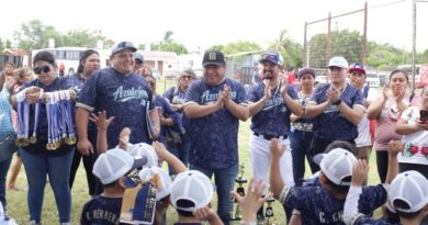 Escuelita Gratuita de Béisbol «Azulejos de Kanasín» logra tres campeonatos en menos de un año