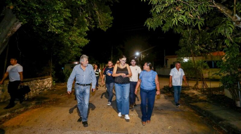 Todas las comisarías de Mérida tendrán luces LED en espacios públicos: Cecilia Patrón
