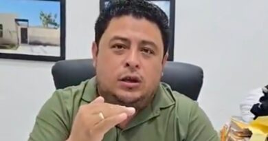Edwin Bojórquez anuncia la instalación de semáforos y nueva señalética en el centro de Kanasín