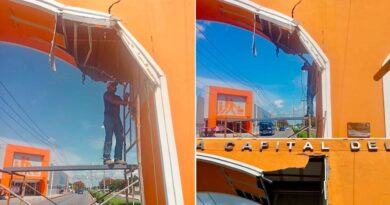 Un camión de carga dañó el Arco de Bienvenida de Kanasín: la empresa lo va a reparar