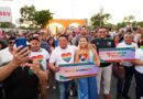 Edwin Bojórquez participa en la Marcha de la Comunidad LGBTTTQI+ en Kanasín