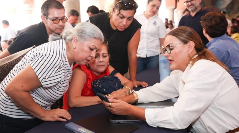 Miércoles Ciudadano es referente de atención oportuna y clara para los meridanos: Cecilia Patrón