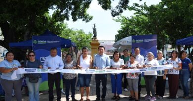 El Ayuntamiento inaugura Expo Mercadito Mérida, edición de verano, en el Parque Eulogio Rosado