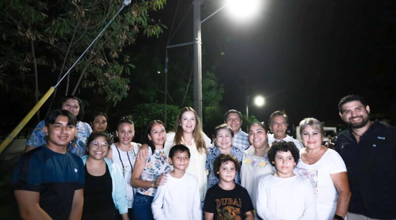 Con más de 80 mil nuevas lámparas LED Mérida brilla más que nunca: Cecilia Patrón