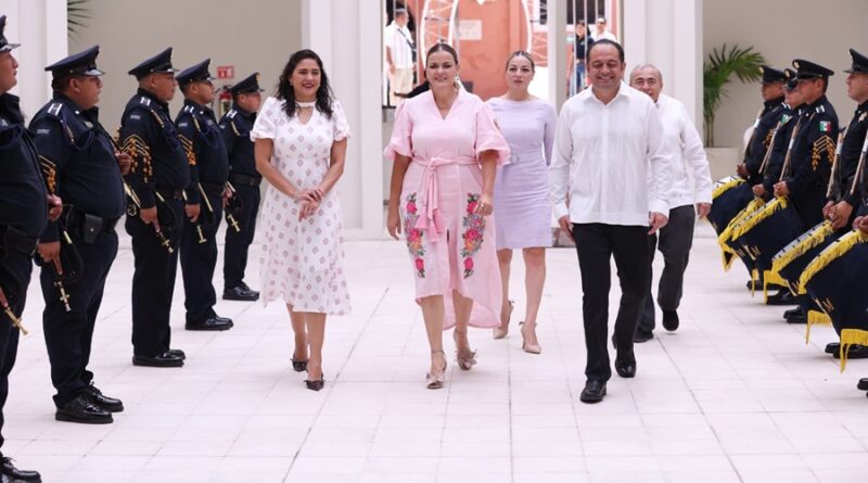 Cecilia Patrón conmemora la Independencia de México